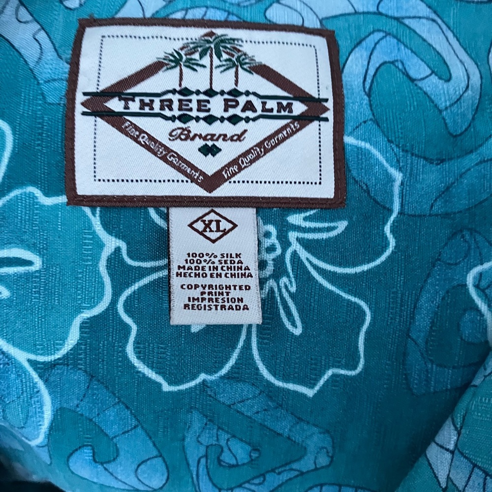 blue hawaiian short sleeve shirt - Picture 3 of 4